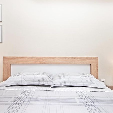 Apartments Isja ティヴァト エクステリア 写真