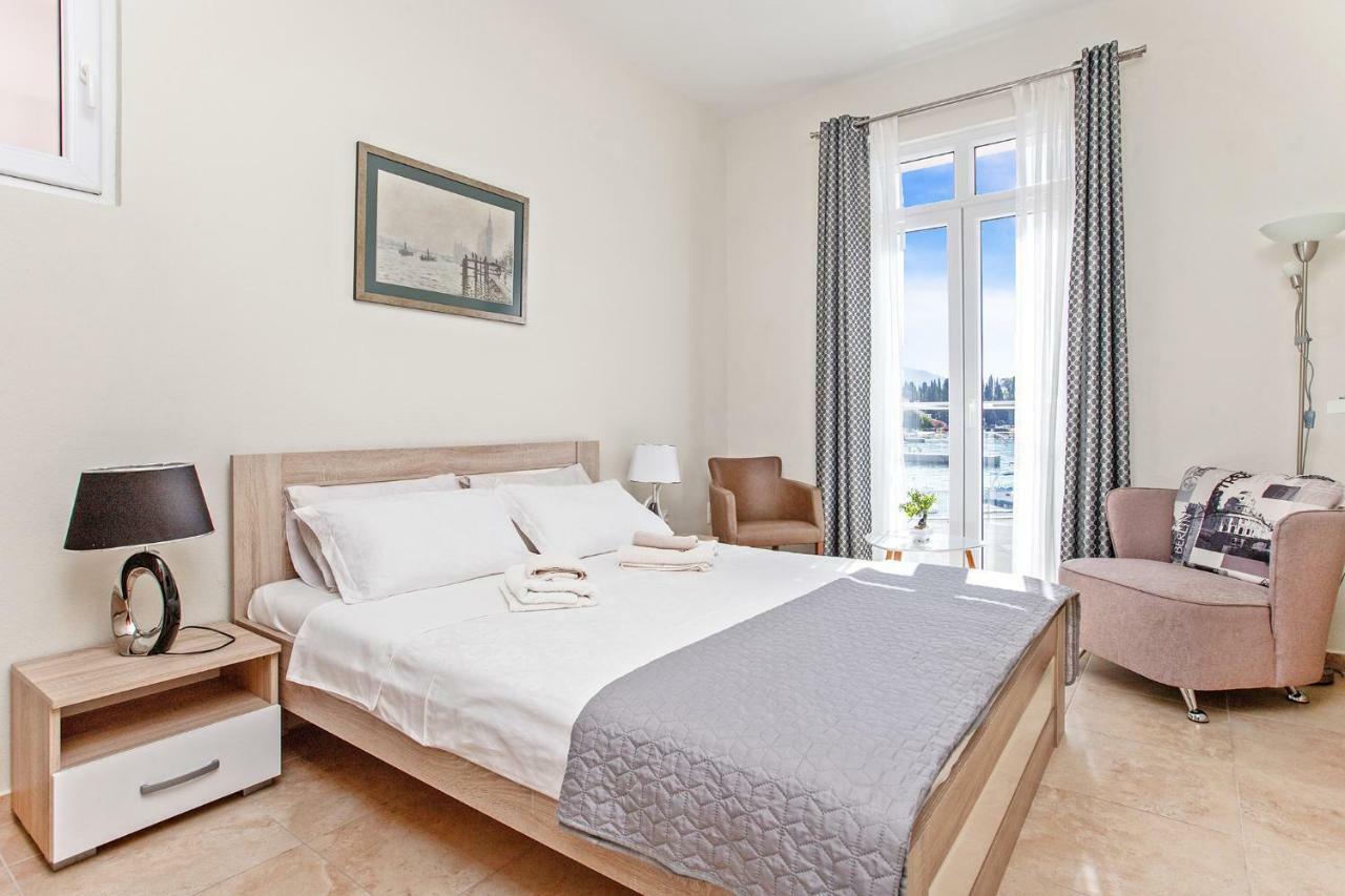 Apartments Isja ティヴァト エクステリア 写真