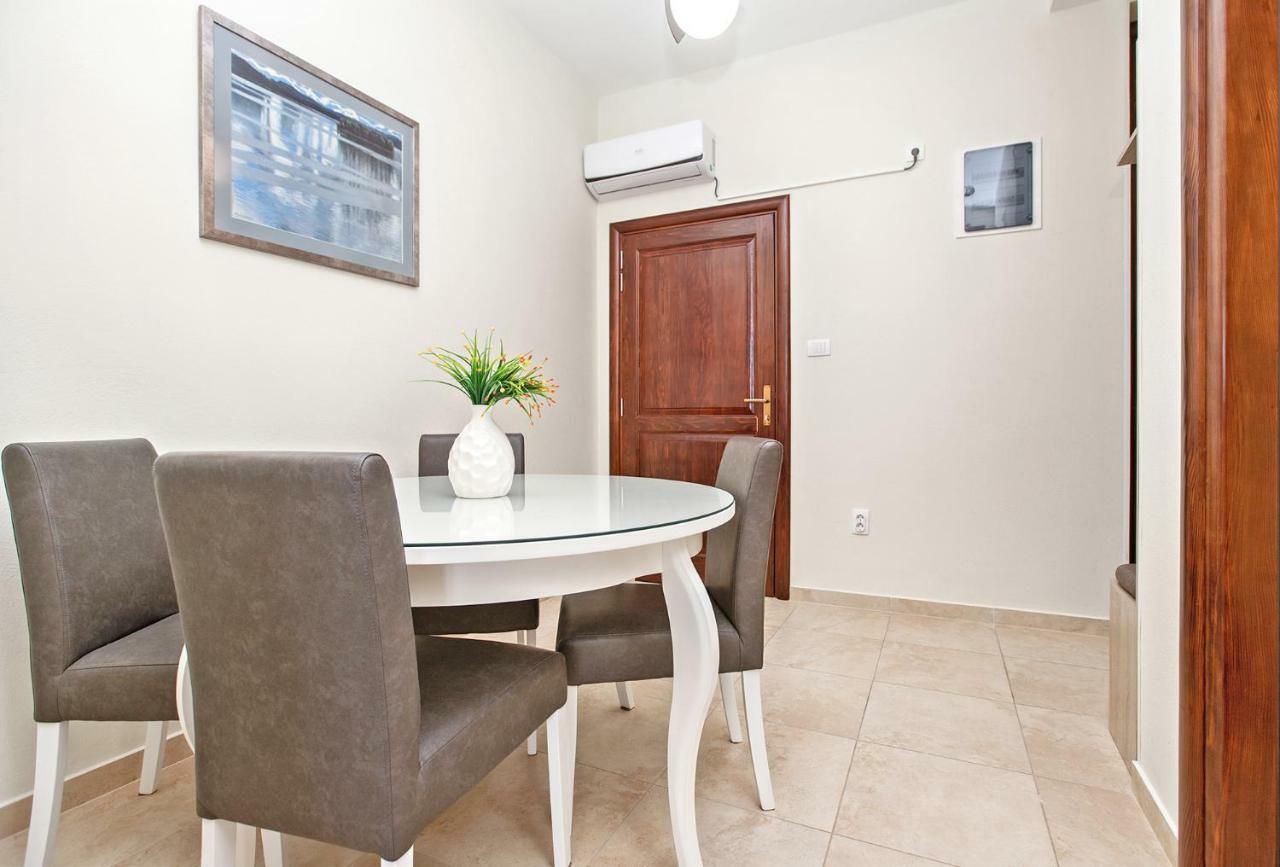 Apartments Isja ティヴァト エクステリア 写真